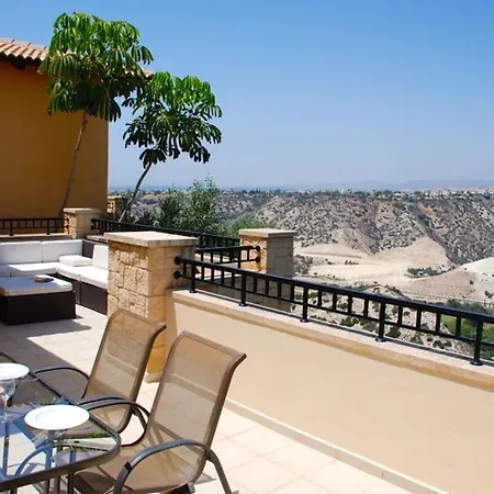 The Secret To Enjoying A Holiday Of A Lifetime, Paphos 1170 别墅