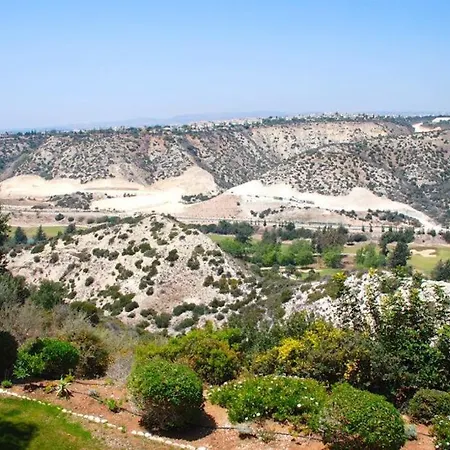别墅 The Secret To Enjoying A Holiday Of A Lifetime, Paphos 1170 *