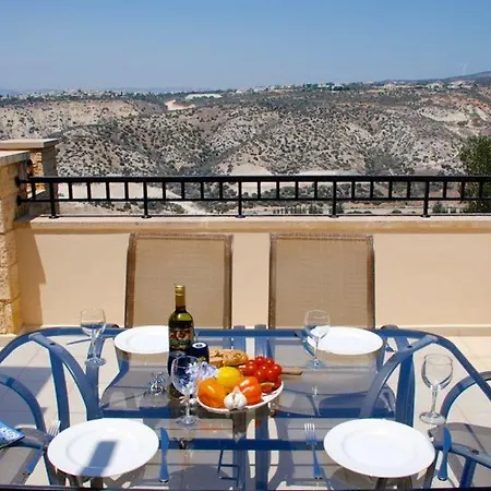 别墅 The Secret To Enjoying A Holiday Of A Lifetime, Paphos 1170 *